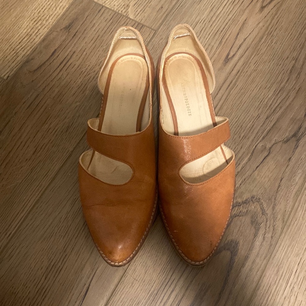 Super cute tan anthatropologie 38